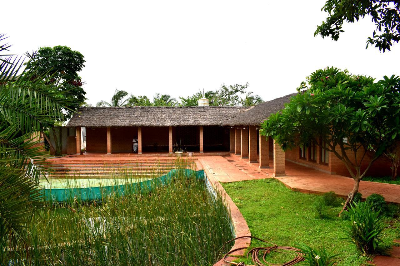 Our Native Village Gādigarpālya Buitenkant foto
